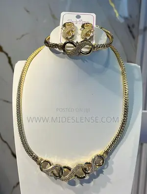 Sunbelle Original Women Necklace Set-Gold
