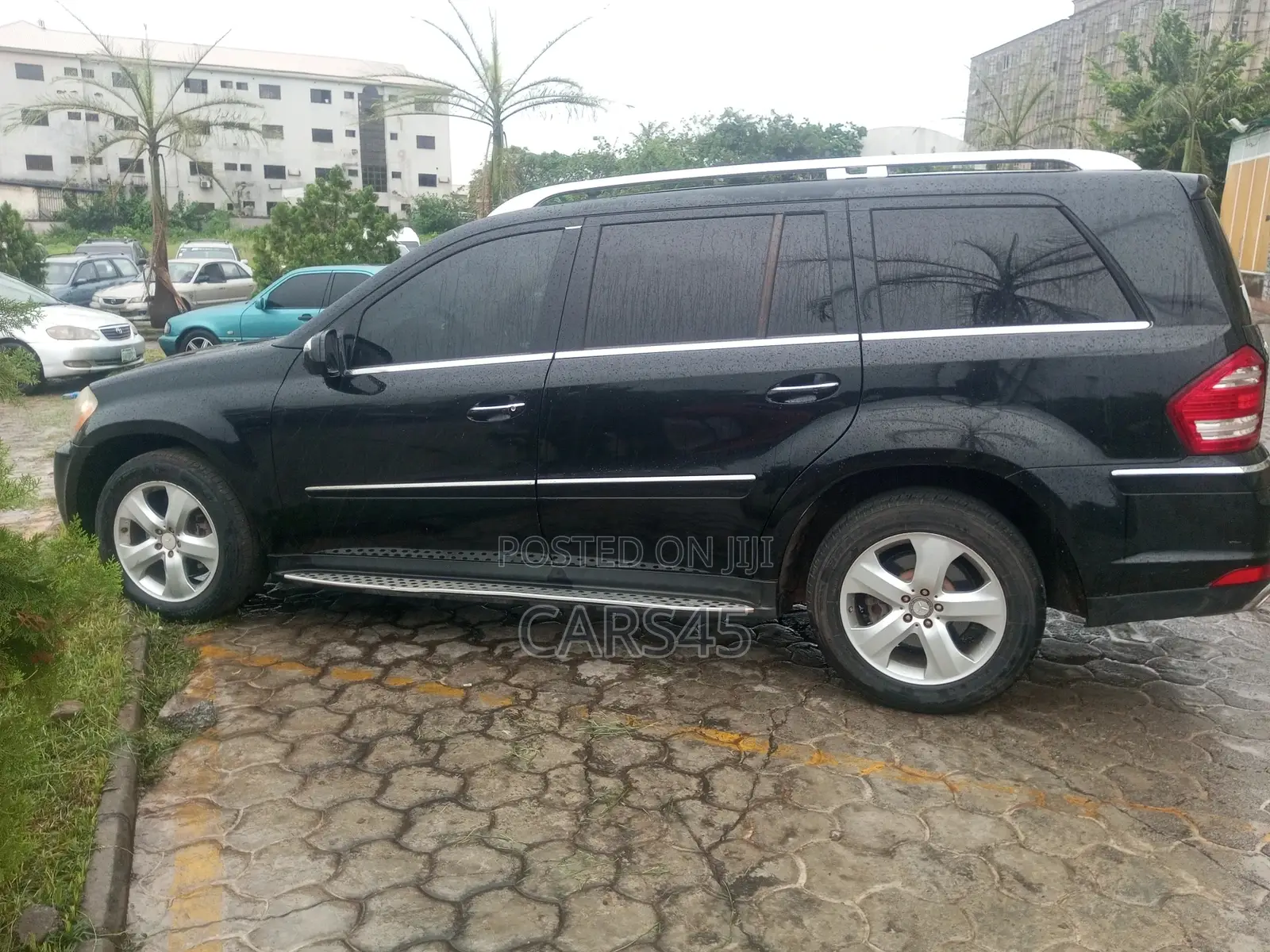 Mercedes-Benz GL-Class 2010 Black