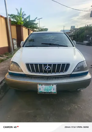 Lexus RX 2002 White