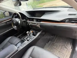 Lexus ES 2016 Gray