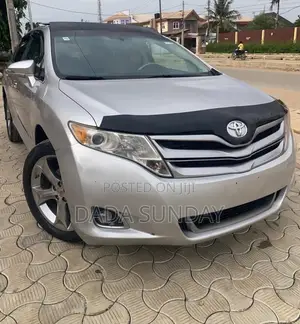 Toyota Venza 2014 Silver