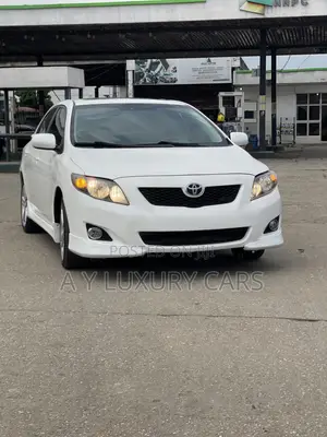 Toyota Corolla XRS 4dr Sedan (2.4L 4cyl 5A) 2010 White