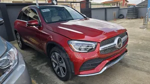 Mercedes-Benz GLC-Class 2021 Red