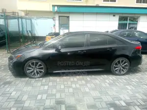 Toyota Corolla 2022 Black