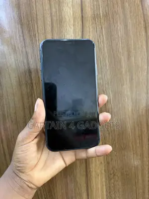 Apple iPhone 11 64 GB