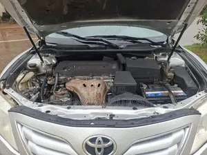 Toyota Camry 2008 Silver