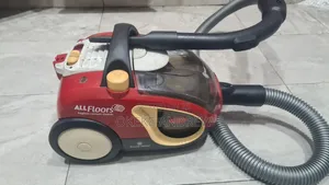 Russell Hobbs Power Cyclonic Bagless Vacuum Cleaner
