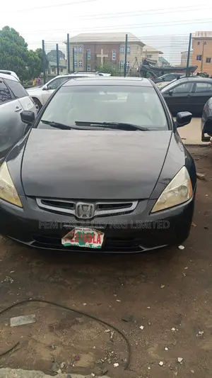 Honda Accord 2004 Black