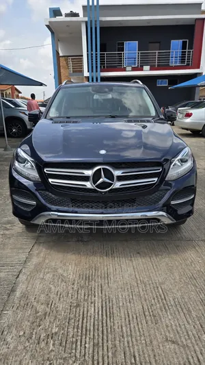 Mercedes-Benz GLE-Class 2016 Blue