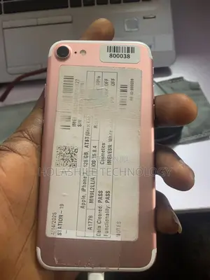 Apple iPhone 7 32 GB Rose Gold