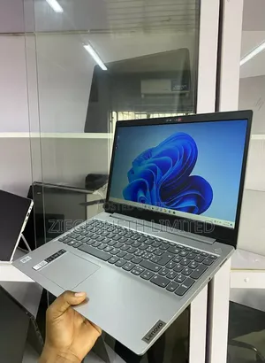 Laptop Lenovo Ideapad 3 4GB Intel Core i5 SSD 256GB