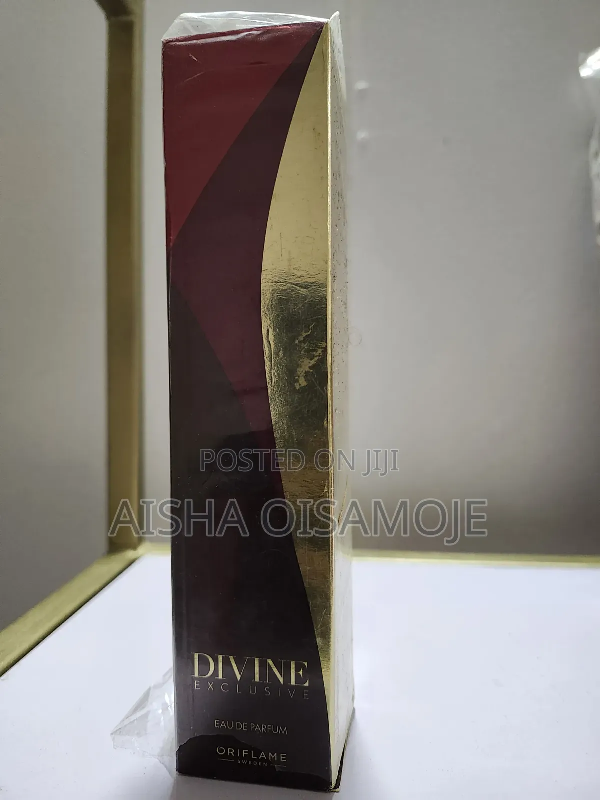 Divine Exclusive Oriflame Perfume