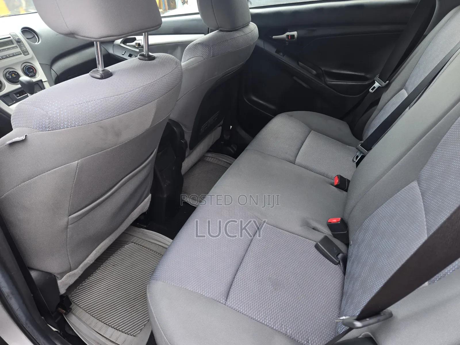 Toyota Matrix 2010 Silver