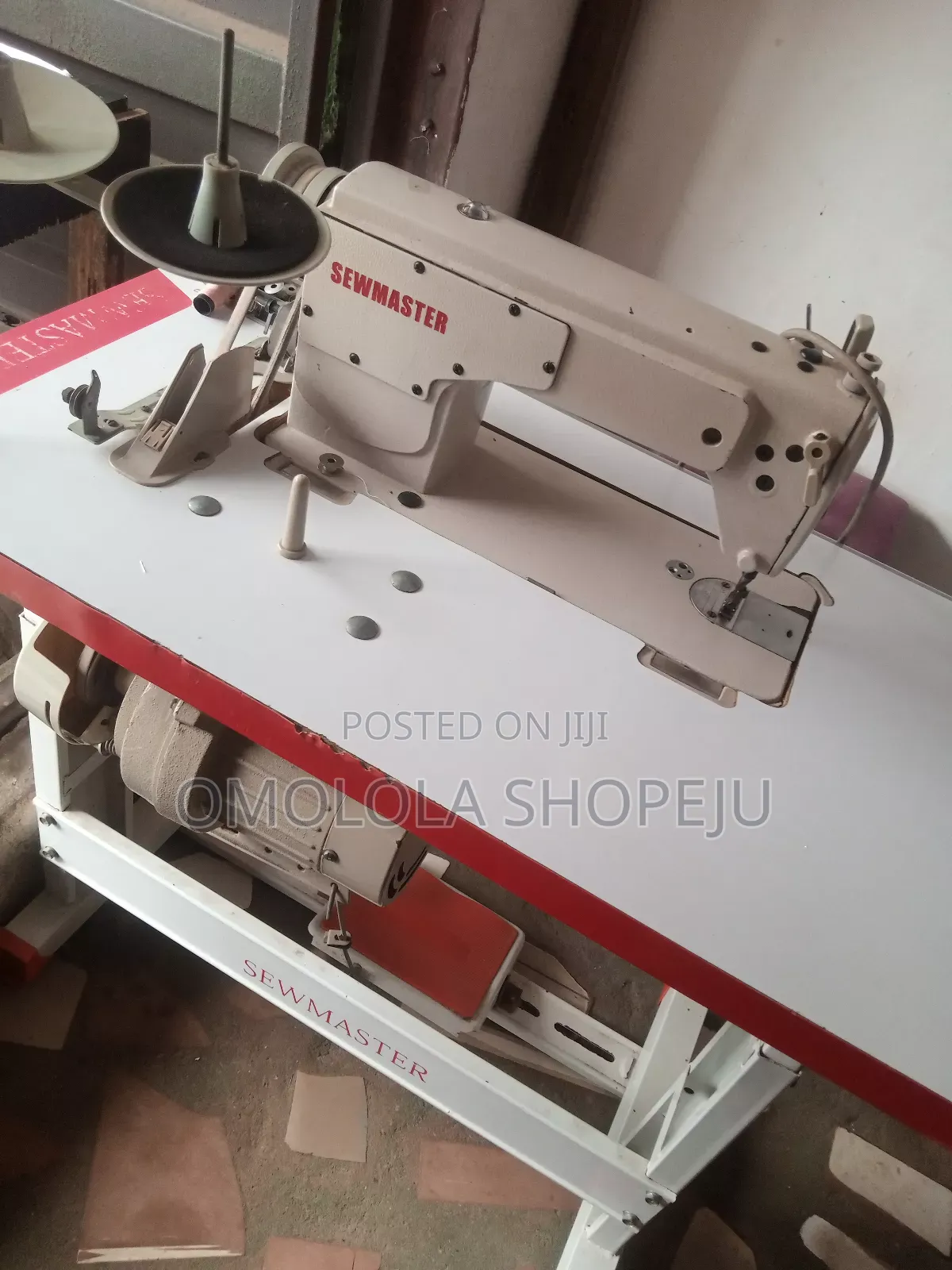Industrial Sewing Machine