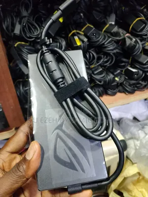 Asus 380 Watts (19a Flat Pin)