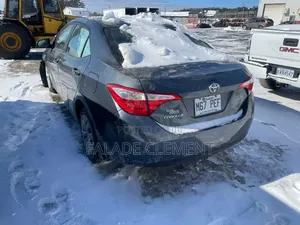 Toyota Corolla 2016 Blue