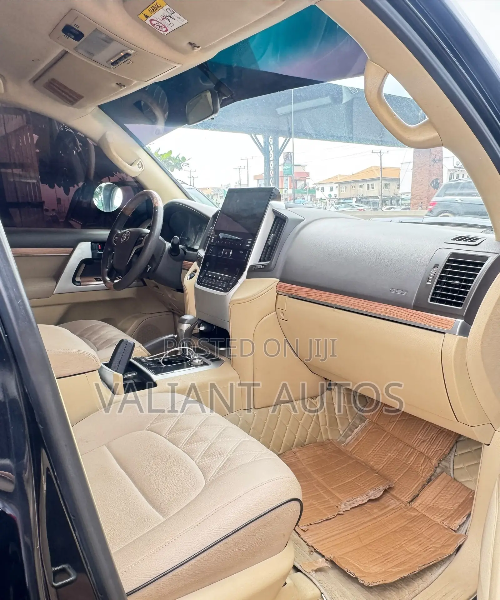 Toyota Land Cruiser 2016 Black
