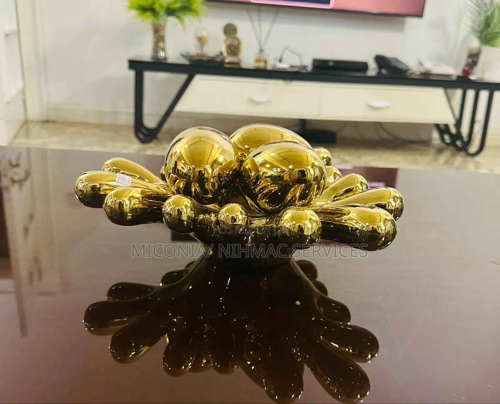 Luxury Gold Decorative Centerpiece