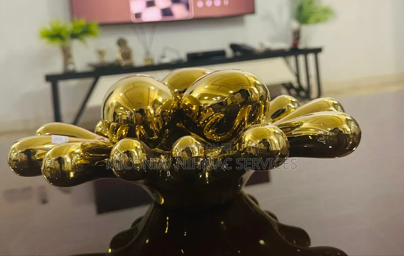 Luxury Gold Decorative Centerpiece