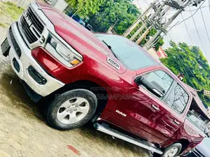 Dodge RAM 1500 5.7 Petrol AWD 2019 Red