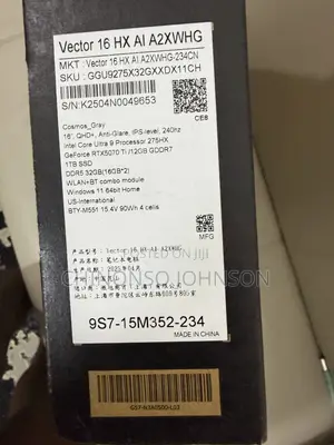 Laptop MSI 32GB Intel Core Ultra 9 SSD 1T