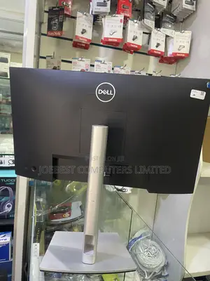 Dell Ip Monitor 24” With Type C/Usb B Port