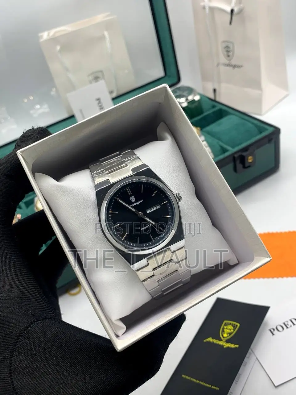 Poedegar Watch