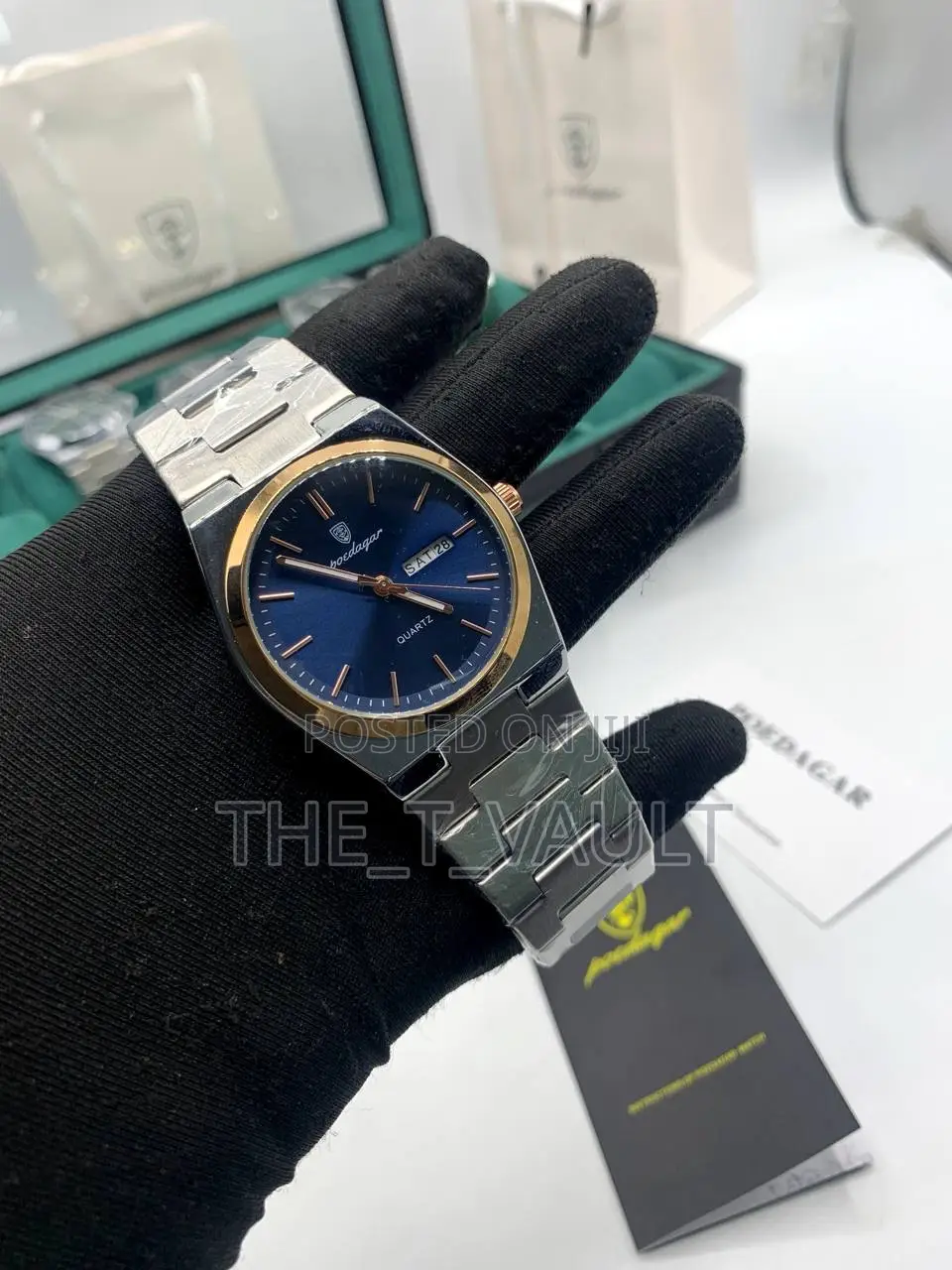 Poedegar Watch