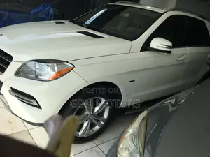 Mercedes-Benz M Class 2012 White