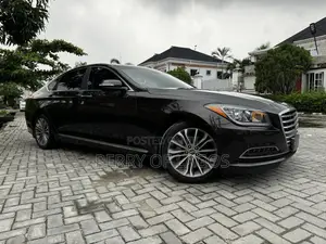 Hyundai Genesis 3.8 4dr Sedan AWD (3.8L 6cyl 8A) 2015 Brown