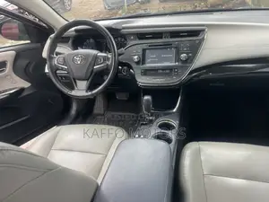 Toyota Avalon XLE 4dr Sedan (3.5L 6cyl 6A) 2015 Burgundy