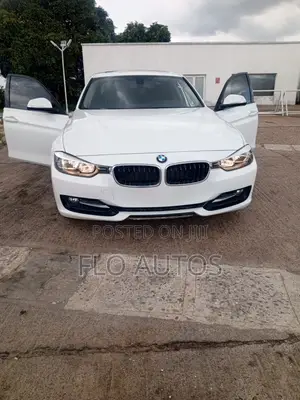 BMW 320i 2016 White