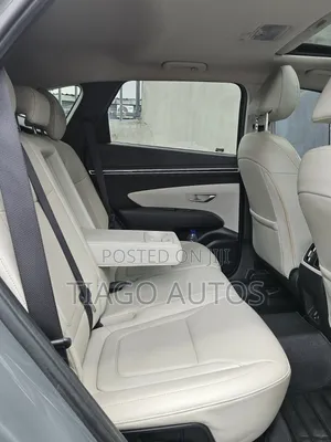 Hyundai Tucson 2024 Gray