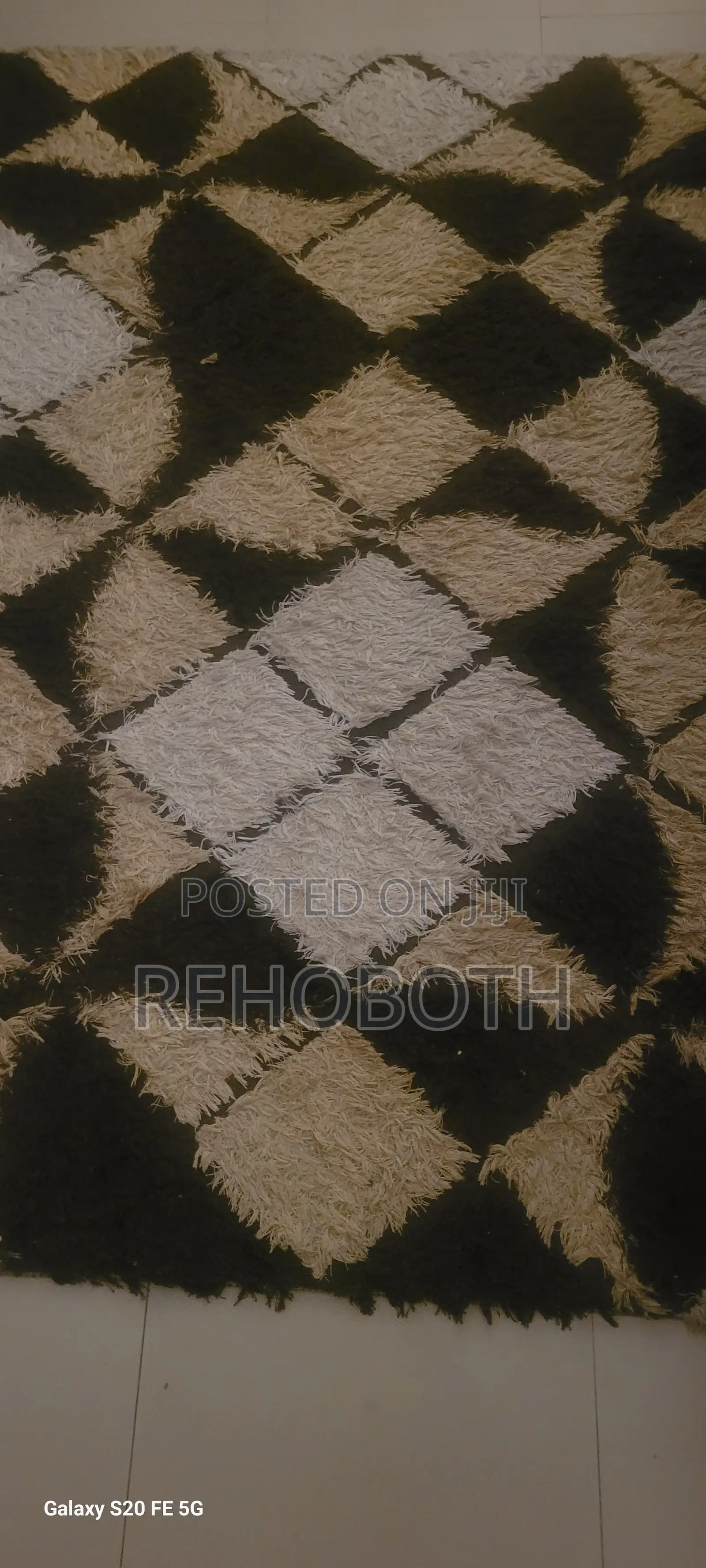 Centre Rug