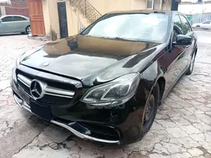 Mercedes-Benz E350 2011 Black