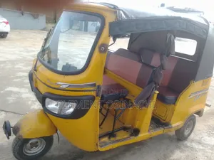 TVS King Deluxe Plus iTouch Start 2023 Yellow