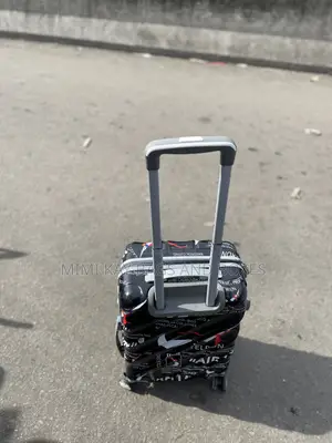 Medium Size Of Traveling Box