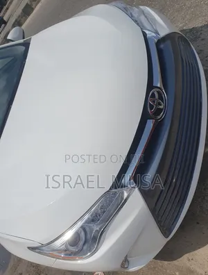 Toyota Camry LE 4dr Sedan (2.5L 4cyl 6A) 2016 White