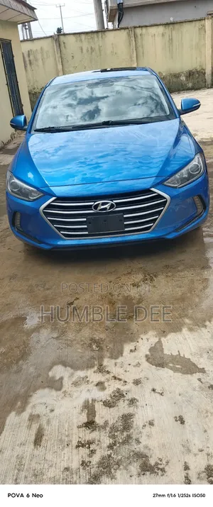 Hyundai Elantra Limited 2018 Blue