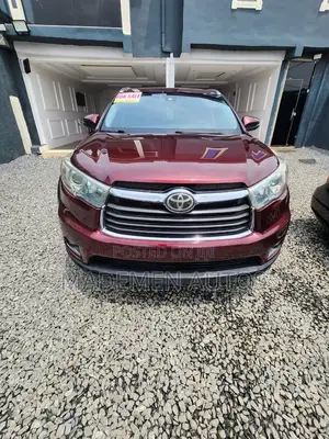 Toyota Highlander Limited 4dr SUV AWD (3.5L 6cyl 6A) 2015 Red