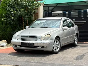 Mercedes-Benz C180 2004 Silver