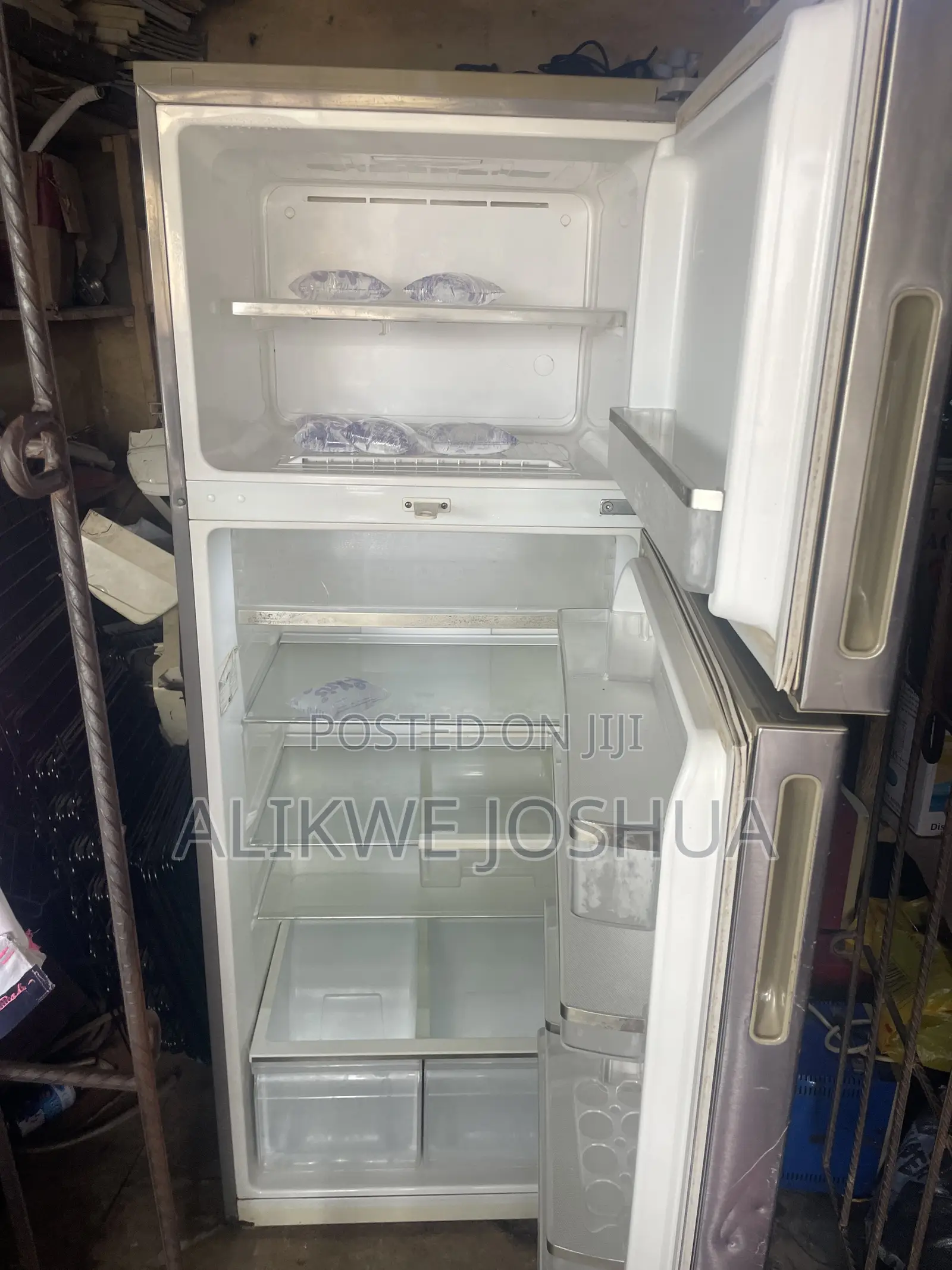 Neatly Standing Fridge
