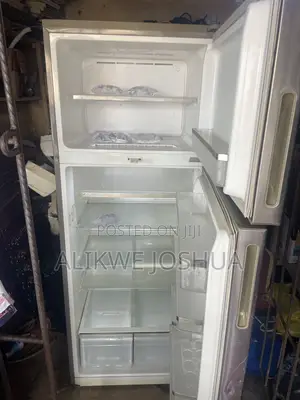 Neatly Standing Fridge