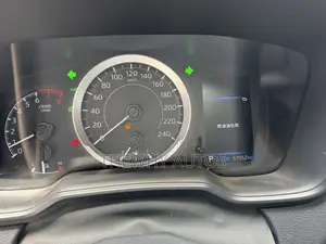 Toyota Corolla XLE 2021 Brown