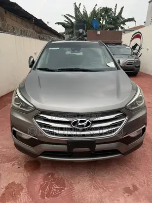 Hyundai Santa Fe Limited AWD 2017 Silver