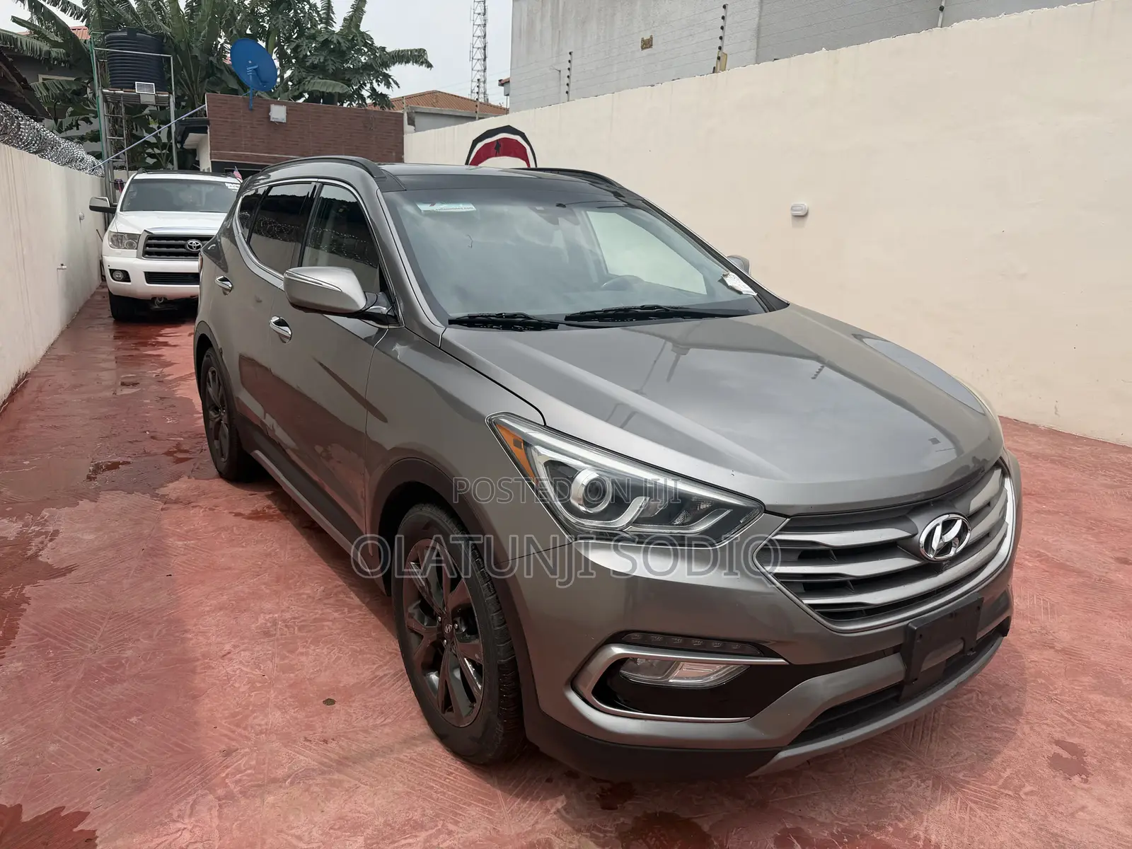 Hyundai Santa Fe Limited AWD 2017 Silver