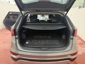 Hyundai Santa Fe Limited AWD 2017 Silver