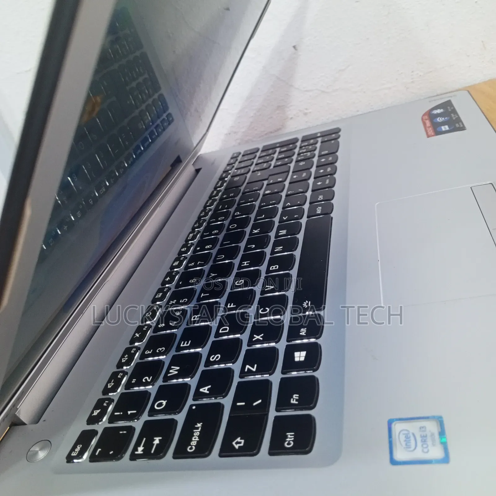 Laptop Lenovo IdeaPad 310 8GB Intel Core i3 SSD 128GB