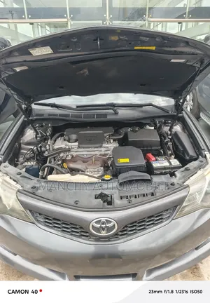 Toyota Camry SE V6 4dr Sedan (3.5L 6cyl 6A) 2012 Gray