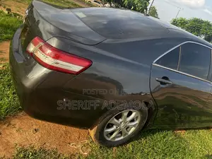 Toyota Camry 2011 Gray